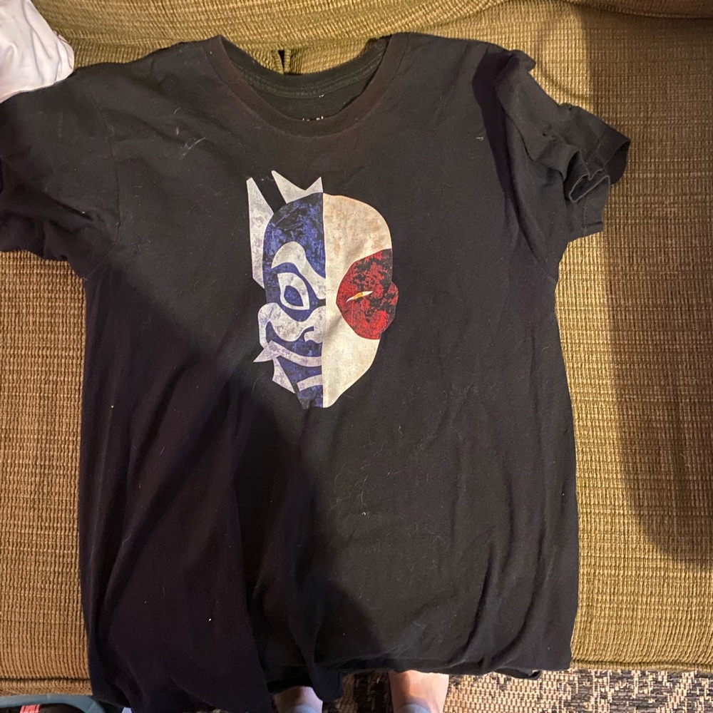 Mens graphic tee